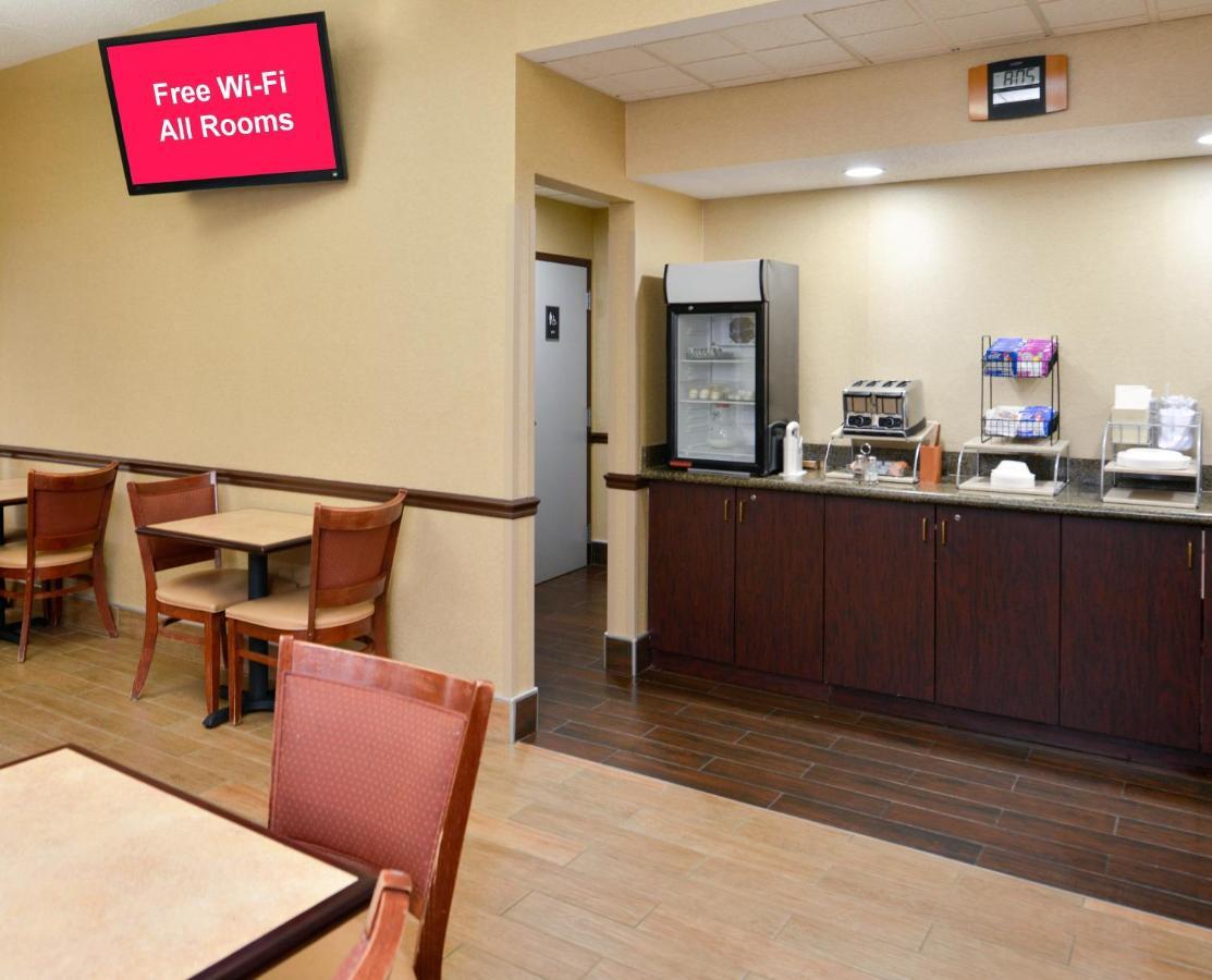 Red Roof Inn & Suites Columbus West Broad Екстериор снимка
