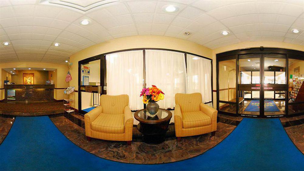 Red Roof Inn & Suites Columbus West Broad Екстериор снимка