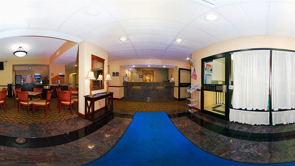 Red Roof Inn & Suites Columbus West Broad Екстериор снимка